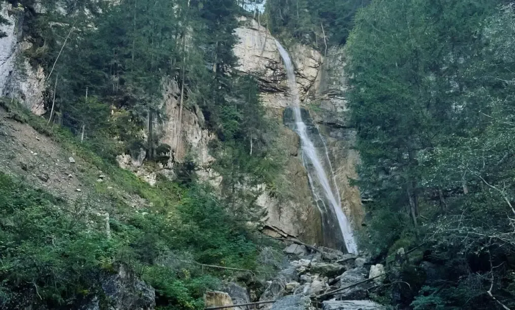 Cascata di Cadore